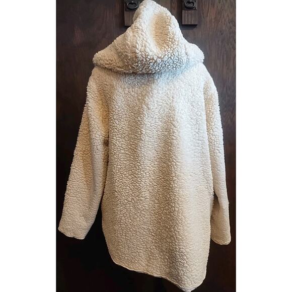 BDG Urban Outfitters Teddy Sherpa Jacket XS/S Reversible Oversized Hooded Ivory - Picture 3 of 4